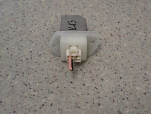 NISSAN MICRA K13 10- REZYSTOR NAGRZEWNICY 7/7 MINIATURA