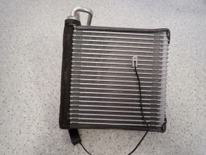 NISSAN MICRA K13 10- PAROWNIK KLIMATYZACJI 6/12 MINIATURA