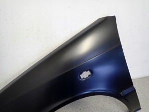 SUZUKI ALTO 88-94 BŁOTNIK PRZEDNI LEWY NOWY 3/8 MINIATURA