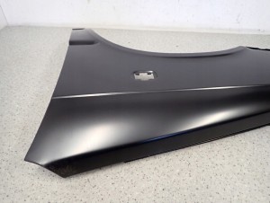 SUZUKI ALTO 88-94 BŁOTNIK PRZEDNI LEWY NOWY 6/8 MINIATURA