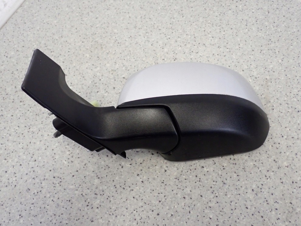 SUZUKI SPLASH 08-14 LUSTERKO LEWE 5PIN ZCC 4/5