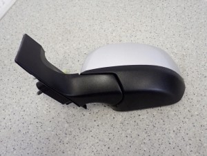 SUZUKI SPLASH 08-14 LUSTERKO LEWE 5PIN ZCC 4/5 MINIATURA