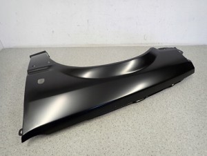 HONDA CIVIC 3d HATCHBACK 84-87 BŁOTNIK PRZEDNI LEWY 5/8 MINIATURA