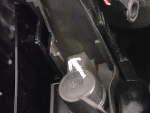 TOYOTA AVENSIS T25 KOMBI 03-05 LAMPA TYLNA PRAWA 6/9 MINIATURA