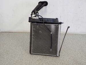 TOYOTA AVENSIS T25 02-07 PAROWNIK KLIMATYZACJI 8/9 MINIATURA