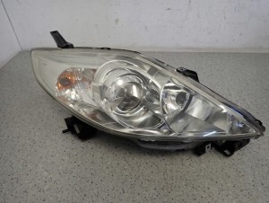 MAZDA 5 MAZDA5 05-07 LAMPA PRZEDNIA PRAWA REFLEKTOR 1/8 MINIATURA