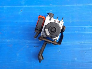 SUZUKI ALTO NISSAN PIXO 09- POMPA ABS 06.2102-1388.4 6/7 MINIATURA