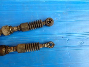 SUZUKI IGNIS 00-03 1.3 LINKI ZMIANY BIEGÓW 5/7 MINIATURA