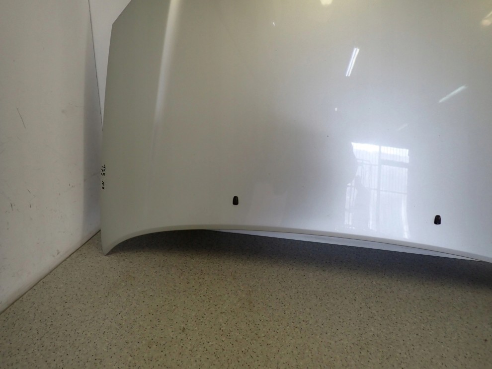 TOYOTA AVENSIS T25 02- MASKA POKRYWA SILNIKA 1C0 4/13