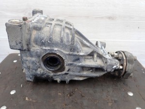 HYUNDAI SANTA FE I 2.0d 01-05 GŁÓWKA MOSTU DYFER TYLNY 3/10 MINIATURA