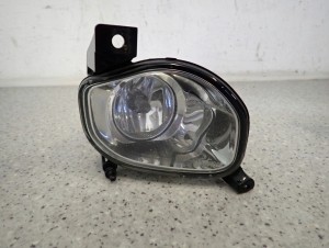 TOYOTA AVENSIS T25 PRZEDLIFT 03- HALOGEN PRZEDNI PRAWY