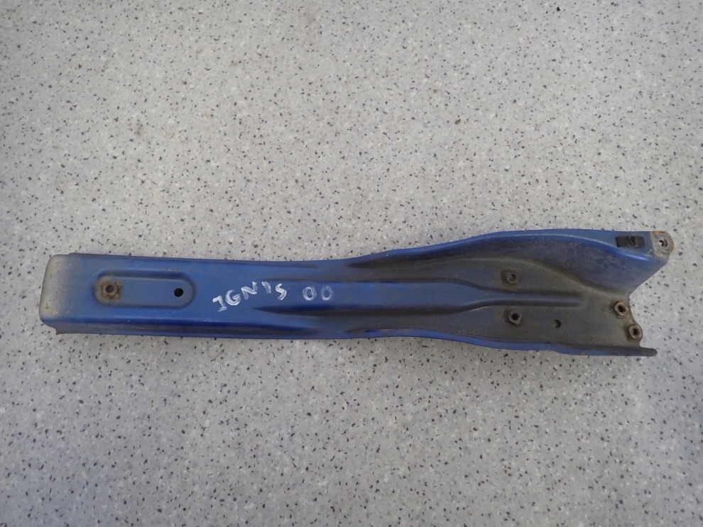 SUZUKI IGNIS I 00-03 WSPORNIK ZAMKA MASKI 1/4