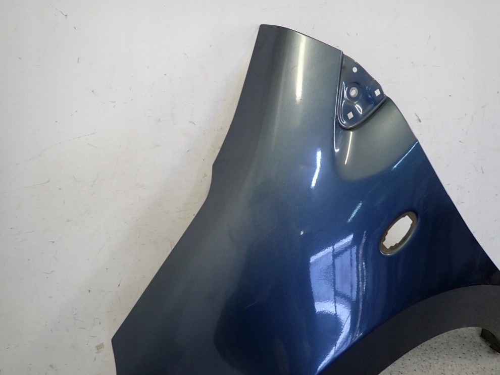 SUZUKI ALTO NISSAN PIXO 09-14 BŁOTNIK PRZEDNI LEWY ZY4 3/12