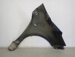 SUZUKI ALTO NISSAN PIXO 09-14 BŁOTNIK PRZEDNI LEWY ZY4 12/12 MINIATURA