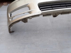 TOYOTA AVENSIS T25 03- ZDERZAK PRZEDNI XENON 1C0 3/16 MINIATURA