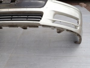 TOYOTA AVENSIS T25 03- ZDERZAK PRZEDNI XENON 1C0 4/16 MINIATURA