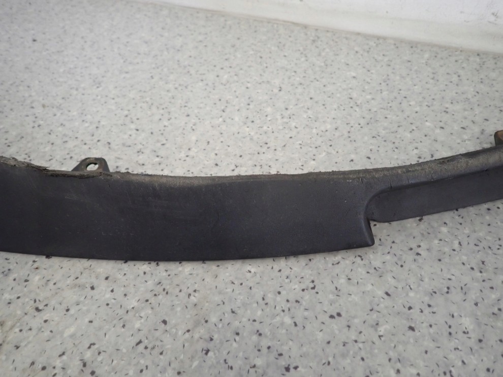 TOYOTA AVENSIS T25 02- LISTWA ZDERZAKA PRZEDNIA LEWA 3/12