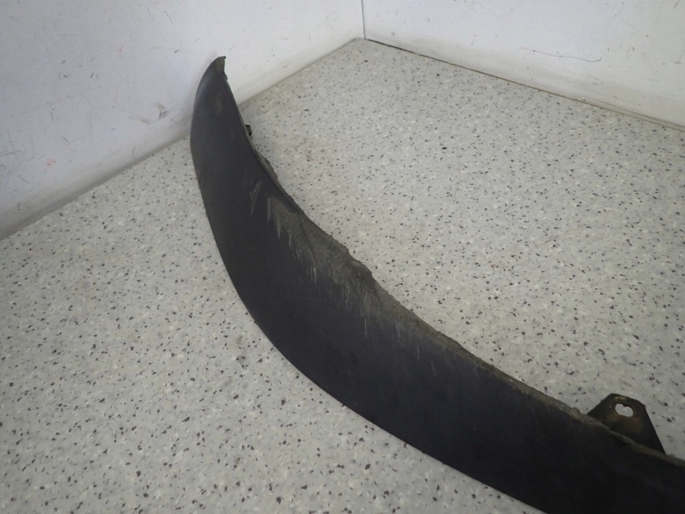 TOYOTA AVENSIS T25 02- LISTWA ZDERZAKA PRZEDNIA LEWA 5/12