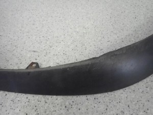 TOYOTA AVENSIS T25 02- LISTWA ZDERZAKA PRZEDNIA PRAWA 3/12 MINIATURA