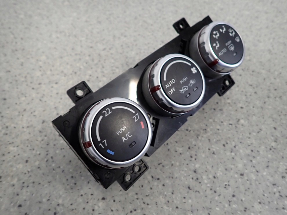 SUZUKI SX4 06-13 PANEL STEROWANIA NAWIEWEM 2/6