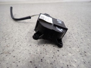 SUZUKI SX4 JP 06-13 SILNICZEK NAGRZEWNICY 4/4 MINIATURA