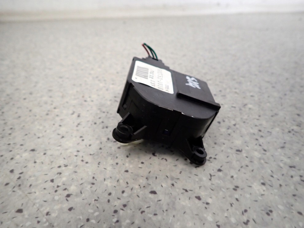 SUZUKI SX4 JP 06-13 SILNICZEK NAGRZEWNICY 3/4