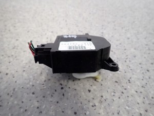 SUZUKI SX4 JP 06-13 SILNICZEK NAGRZEWNICY 2/4 MINIATURA