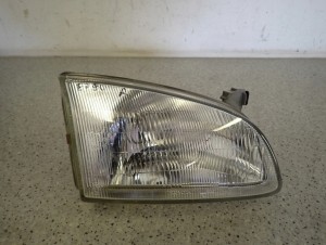 TOYOTA STARLET EP 90 96-99 REFLEKTOR PRAWY LAMPA PRZEDNIA PRAWA 1/9 MINIATURA