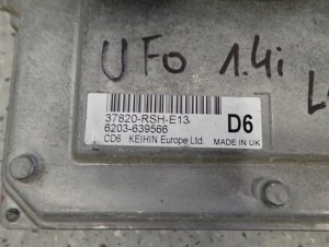 HONDA CIVIC UFO VIII 1.4 06-11 ZESTAW STARTOWY KOMPUTER STACYJKA 3/6 MINIATURA