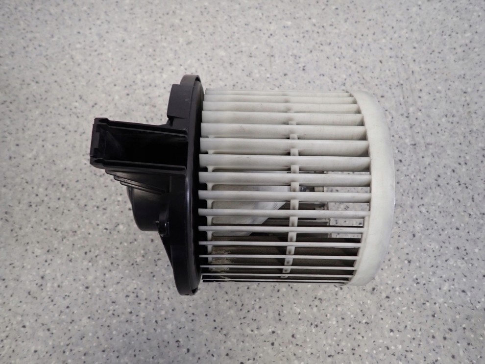 HONDA CIVIC UFO VIII 06-11 WENTYLATOR NAGRZEWNICY DMUCHAWA 4/6