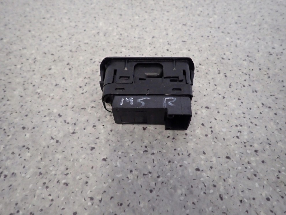 MAZDA 5 MAZDA5 05-10 PRZEŁĄCZNIK SZYBY PRAWY 4/6