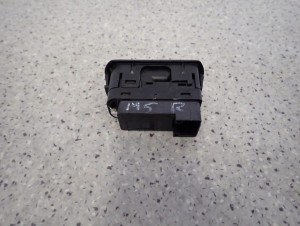 MAZDA 5 MAZDA5 05-10 PRZEŁĄCZNIK SZYBY PRAWY 4/6 MINIATURA