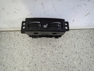 TOYOTA AVENSIS T25 03- WŁĄCZNIK GRZANIA FOTELI 6/6 MINIATURA