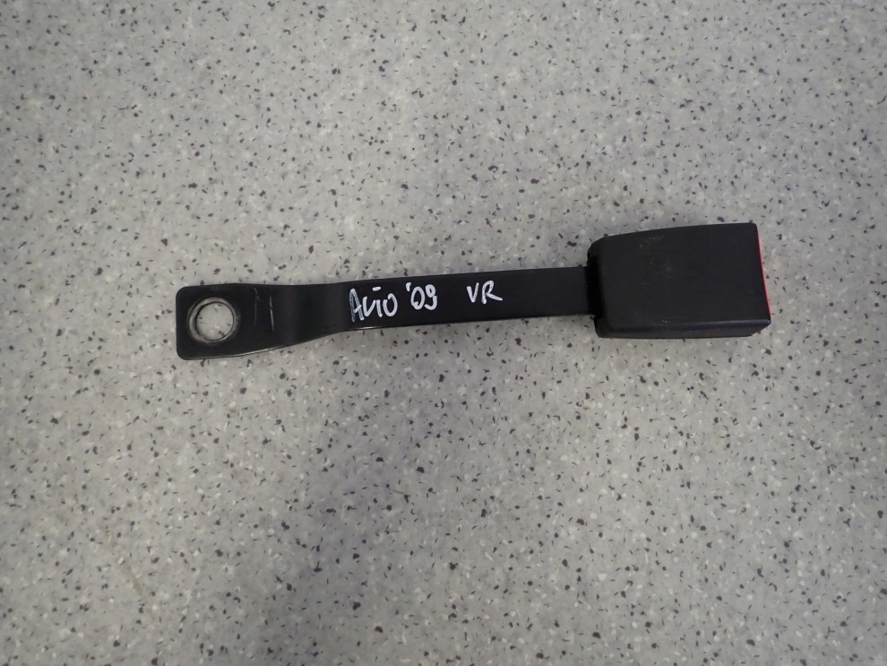 SUZUKI ALTO NISSAN PIXO 09- ZAPINKA PASA PRZEDNIA PRAWA 4/8