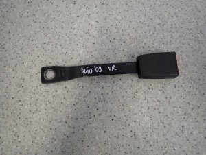 SUZUKI ALTO NISSAN PIXO 09- ZAPINKA PASA PRZEDNIA PRAWA 4/8 MINIATURA