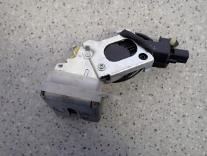 SUZUKI SPLASH 08-14 ZAMEK KLAPY BAGAŻNIKA 3/5 MINIATURA