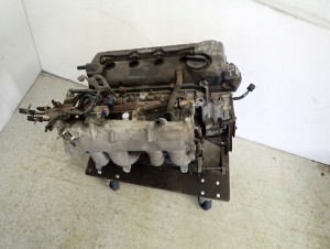 NISSAN ALMERA N16 00-02 SILNIK 1.5i QG15 MOTOR
