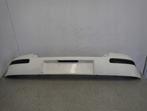 TOYOTA YARIS I FR 03-05 ZDERZAK TYLNY TYŁ GÓRA