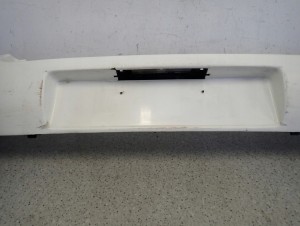 TOYOTA YARIS I FR 03-05 ZDERZAK TYLNY TYŁ GÓRA 3/10 MINIATURA