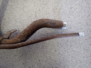 TOYOTA AURIS 07- 1.4 D4D RURA WLEWU PALIWA 6/8 MINIATURA