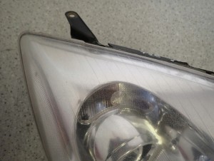 TOYOTA AVENSIS T25 03-05 REFLEKTOR LAMPA PRZEDNIA PRAWA 7/13 MINIATURA