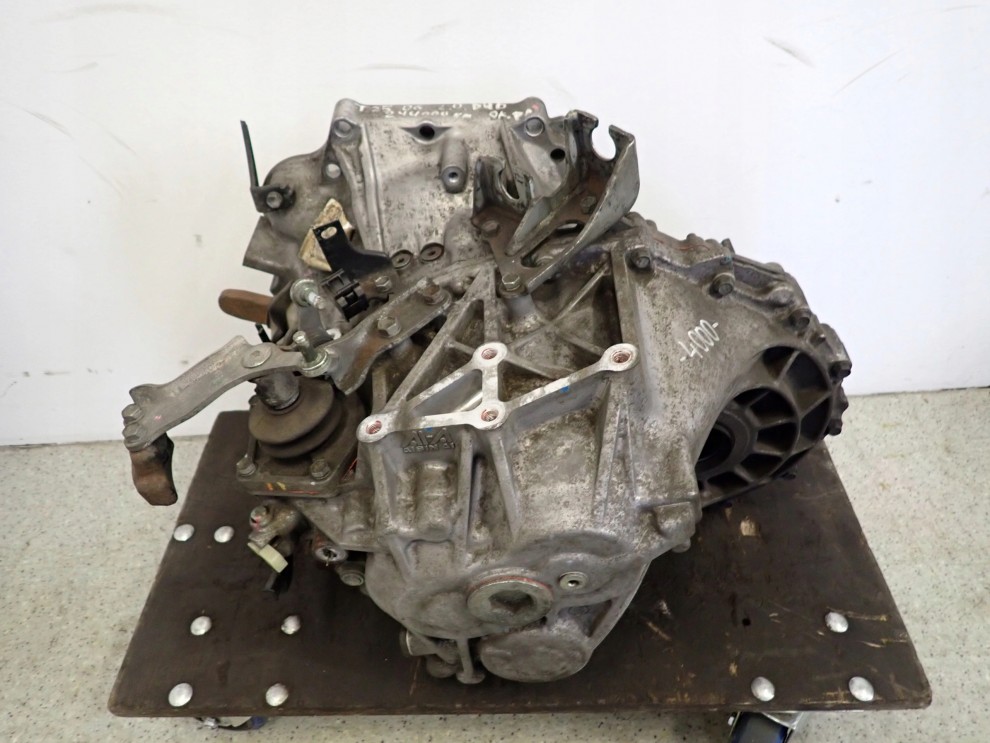 AVENSIS T25 COROLLA VERSO 2.0 2.2 D4D 126KM SKRZYNIA BIEGÓW MANUALNA 6 BIEG 7/10