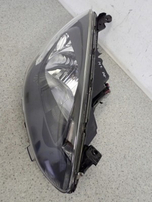 MAZDA2 MAZDA 2 DE 07-10 LAMPA PRZEDNIA PRAWA EUROPA 2/6 MINIATURA