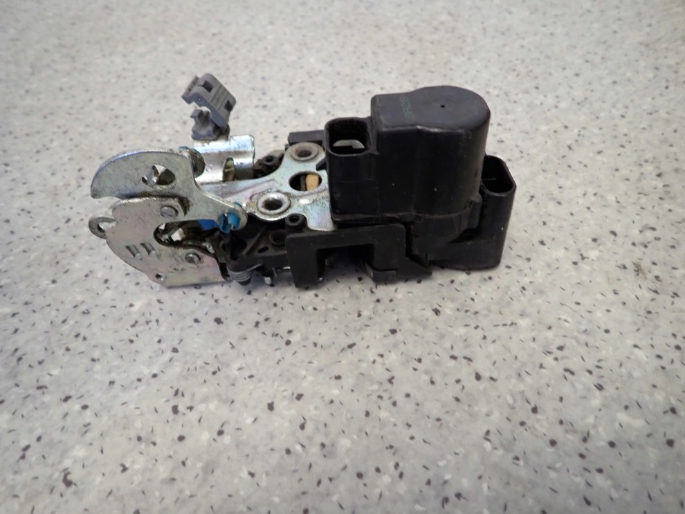 CHEVROLET AVEO T250 07- ZAMEK DRZWI PRZEDNI PRAWY 2 PINY 5/5