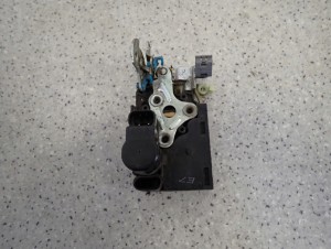 CHEVROLET AVEO T250 07- ZAMEK DRZWI PRZEDNI PRAWY 2 PINY