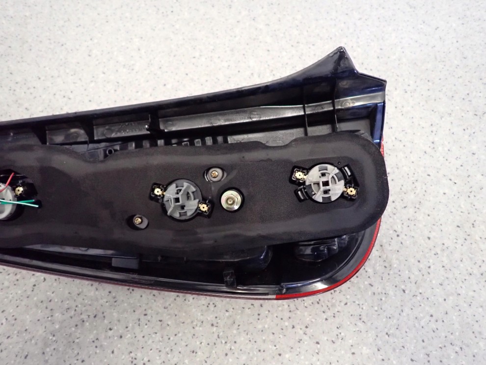 TOYOTA YARIS VERSO 03-05 LAMPA TYLNA PRAWA EUROPA 7/7