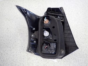 TOYOTA IQ 08-12 LAMPA TYLNA PRAWA TYŁ 5/5 MINIATURA