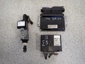 NISSAN PRIMERA P12 02-07 2,0 i ZESTAW STARTOWY QR20 MEC32-720 2/5 MINIATURA