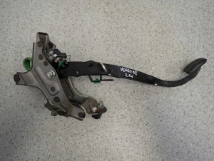 TOYOTA VERSO 2.0 DIESEL 09-13 PEDAŁ SPRZĘGŁA 1/3 MINIATURA