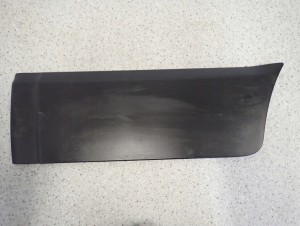 FIAT SEDICI 06-13 LISTWA DRZWI TYLNA LEWA